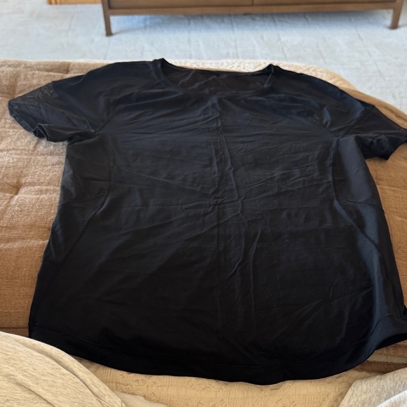 lululemon athletica Tops - LULYLEMON Black Short-Sleeve with mesh workout top.